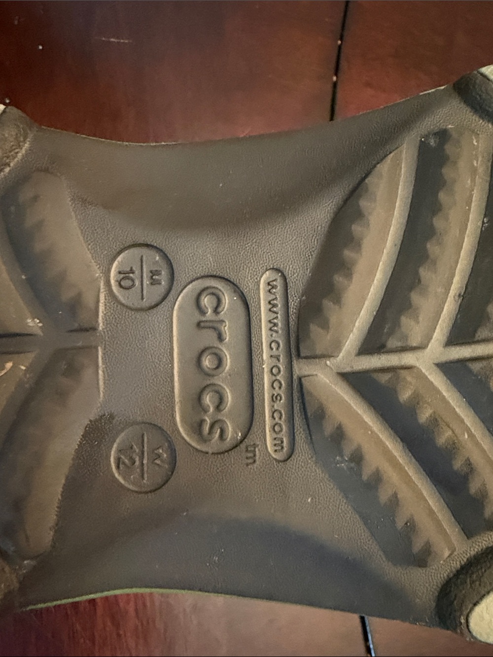 Limited Edition National Parks Crocs Iconic - Worn once - Picture 3 of 4